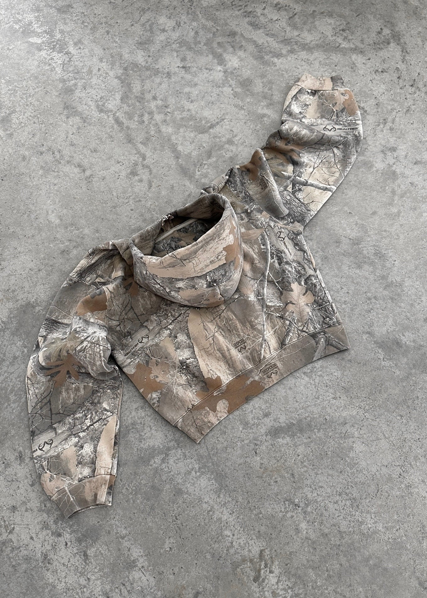 Urban Camo Retro Hoodie HEARTLESS Habits